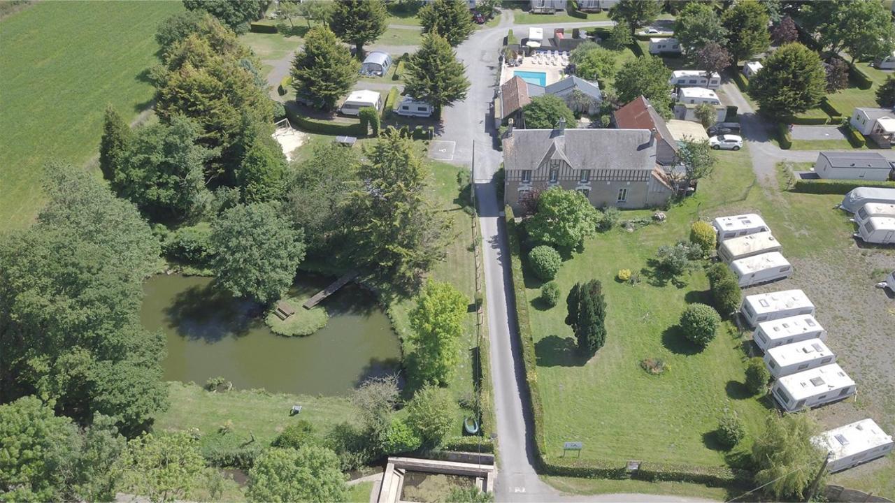 Camping Le Picard Tournieres ภายนอก รูปภาพ