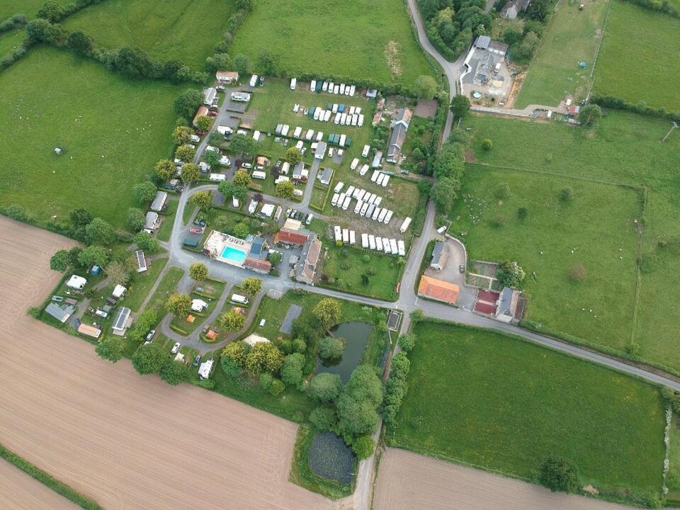 Camping Le Picard Tournieres ภายนอก รูปภาพ